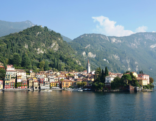 comer-see-abc/images/varenna-from-the-ferry-540.png